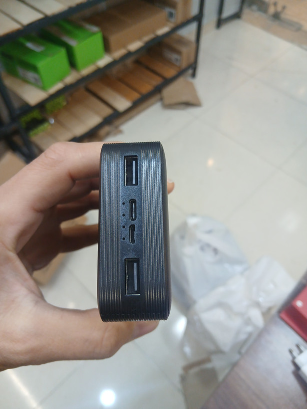 پاور بانک 20000 شیائومی فست شارژ اورجینال مدل Redmi با ظرفیت 20000 میلی آمپر ساعت به همراه کابل اورجینال