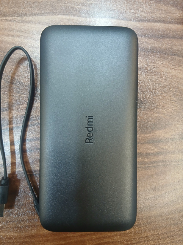 پاور بانک 20000 شیائومی فست شارژ اورجینال مدل Redmi با ظرفیت 20000 میلی آمپر ساعت به همراه کابل اورجینال